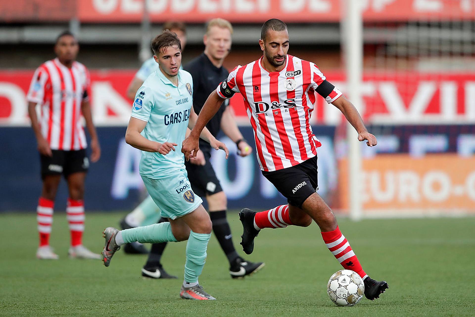 能够在合适 能够在合适