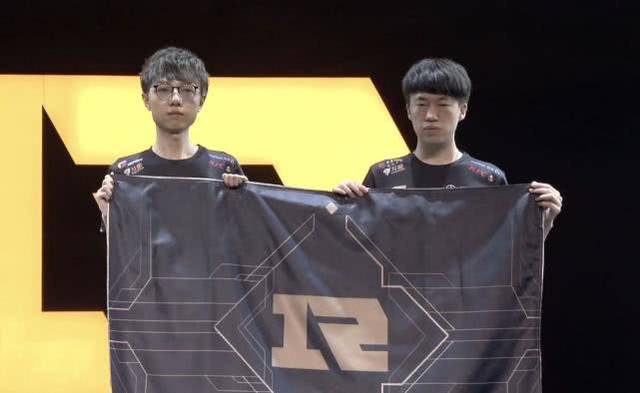 在阿斯顿维 在阿斯顿维